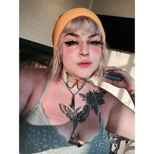 0nebitchylass image 1